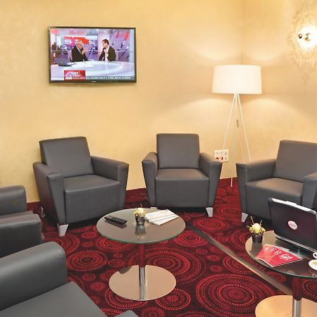 Appart'City Confort Grenoble Inovallee Монбоно-Сен-Мартен Екстериор снимка