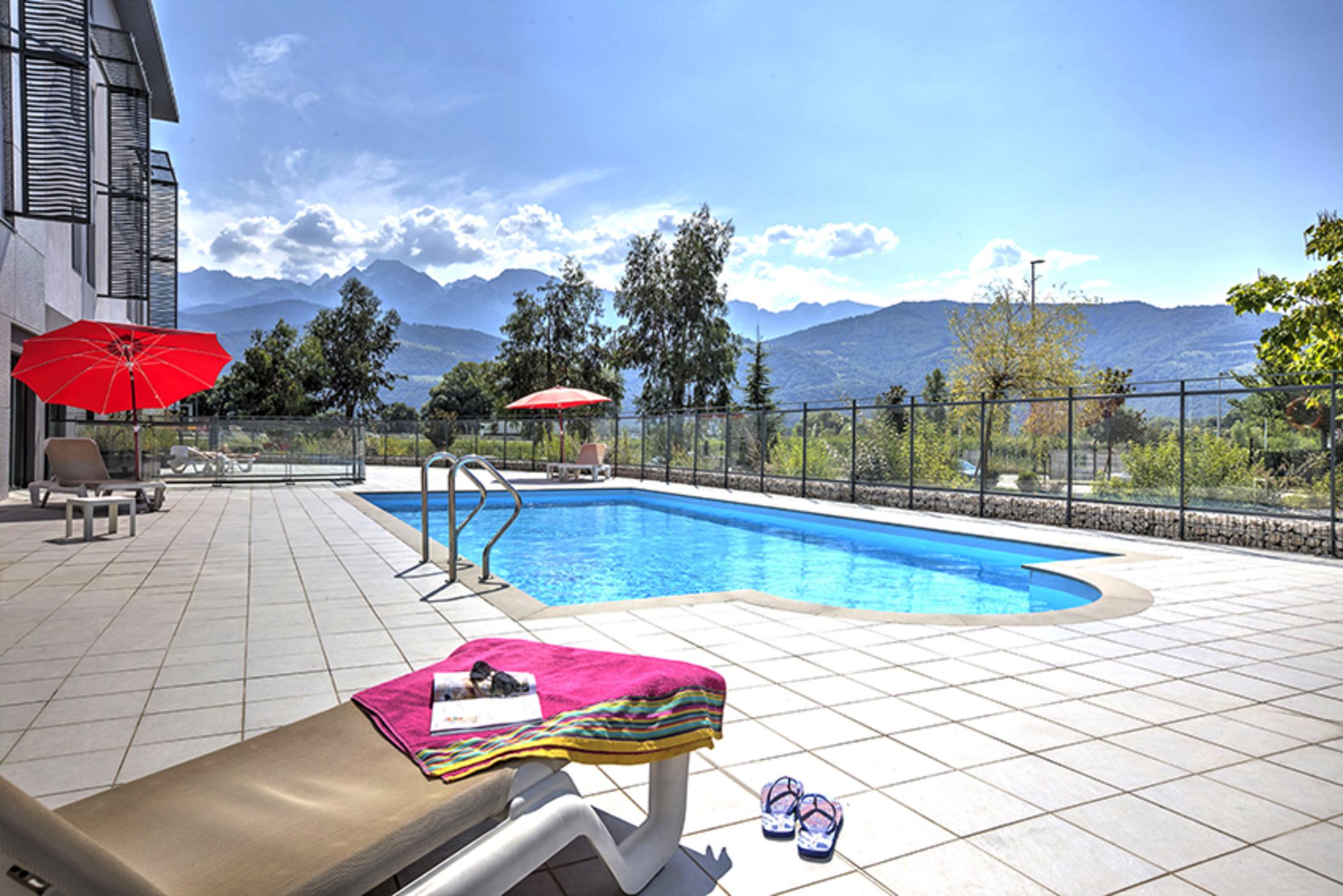 Appart'City Confort Grenoble Inovallee Монбоно-Сен-Мартен Екстериор снимка